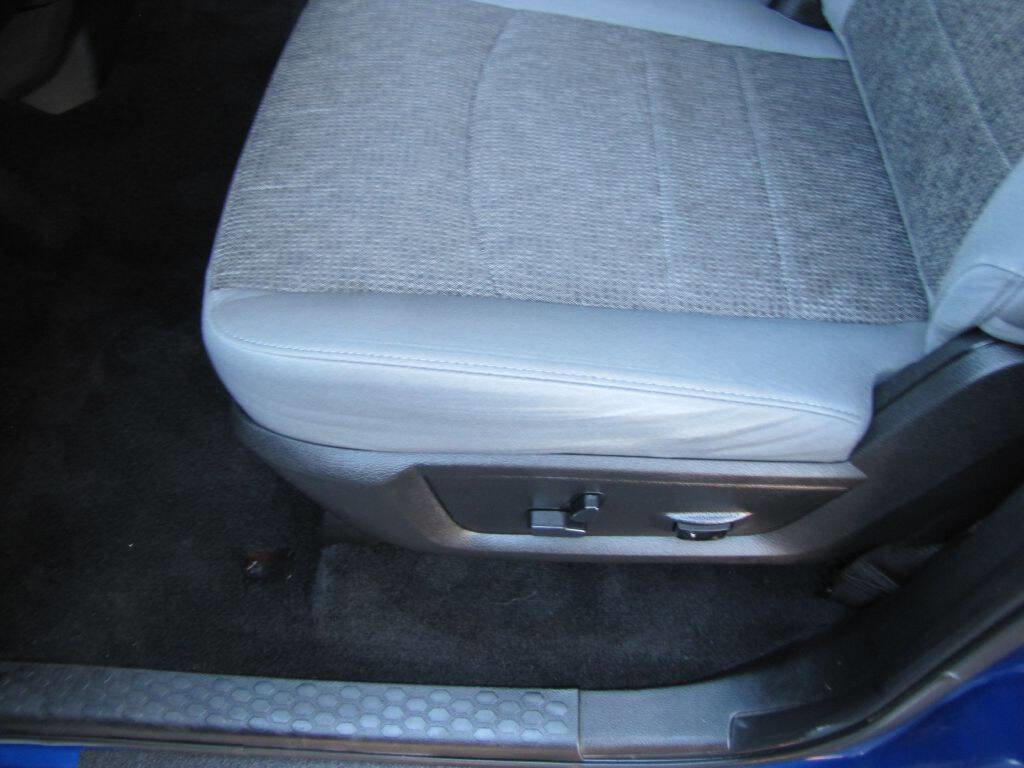 Used 2017 RAM 1500 Big Horn image 14