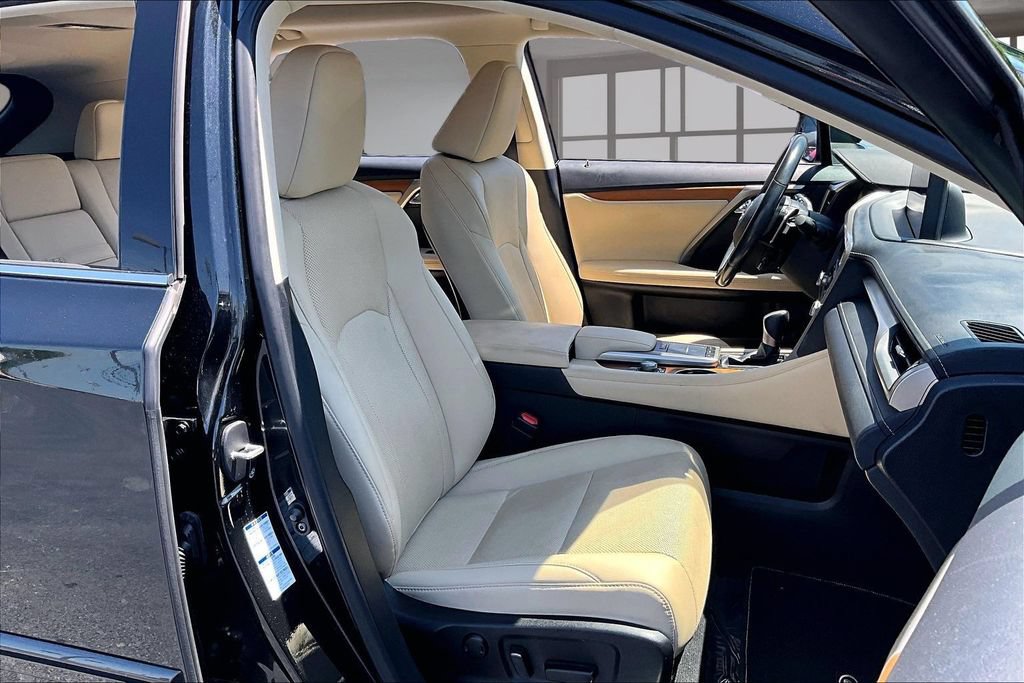 Used 2022 Lexus RX 350 AWD w/ Premium Package image 7