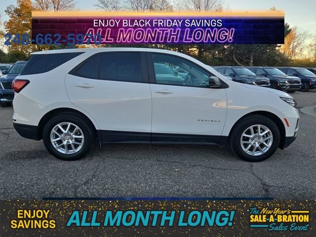 Used 2024 Chevrolet Equinox LS w/ LS Convenience Package image 7