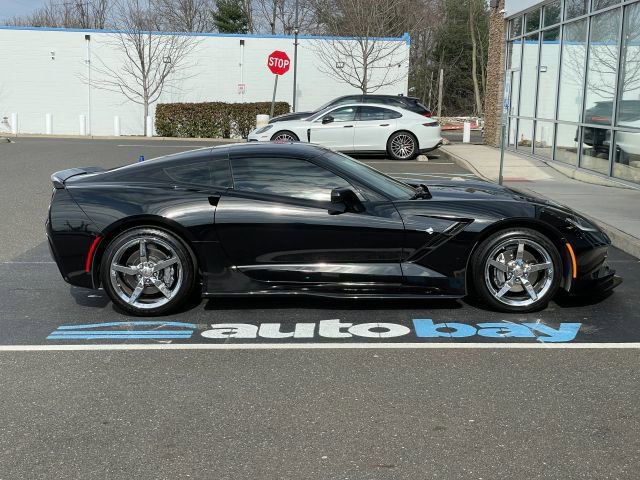 Used 2015 Chevrolet Corvette Stingray Coupe w/ 2LT Preferred Equipment Group image 16