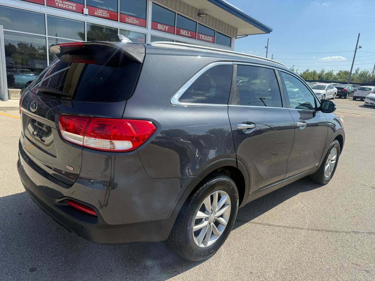 Used 2016 Kia Sorento LX w/ LX Convenience Package AWD/4WD image 8