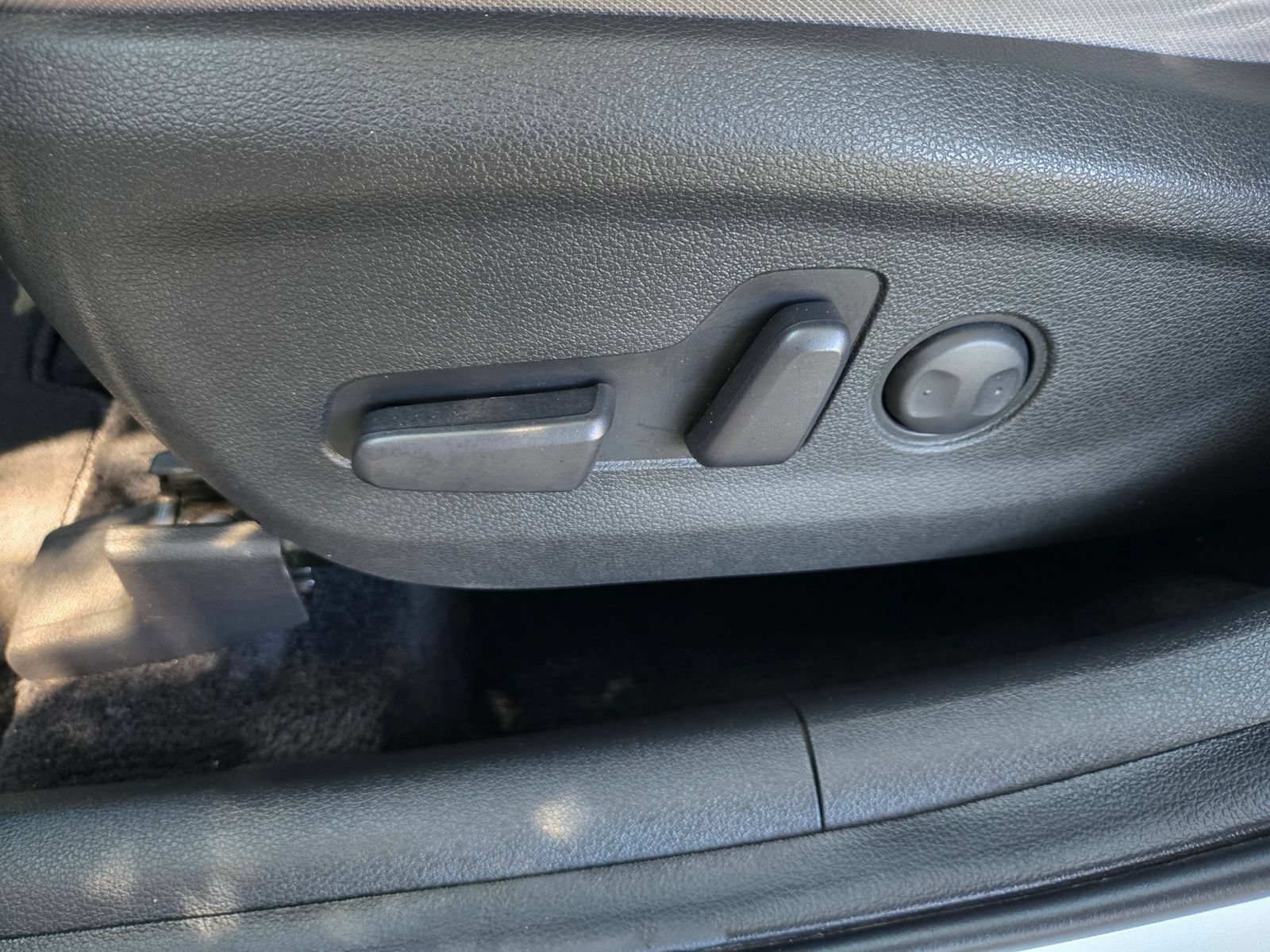 Used 2020 Hyundai Tucson Value FWD image 23