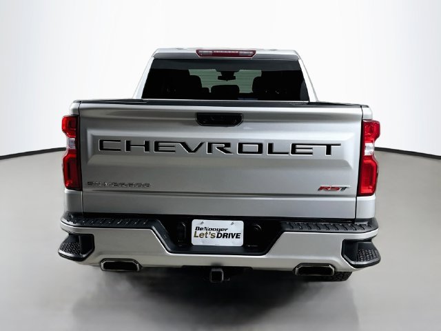 Used 2022 Chevrolet Silverado 1500 RST w/ Z71 Off-Road Package AWD/4WD image 11