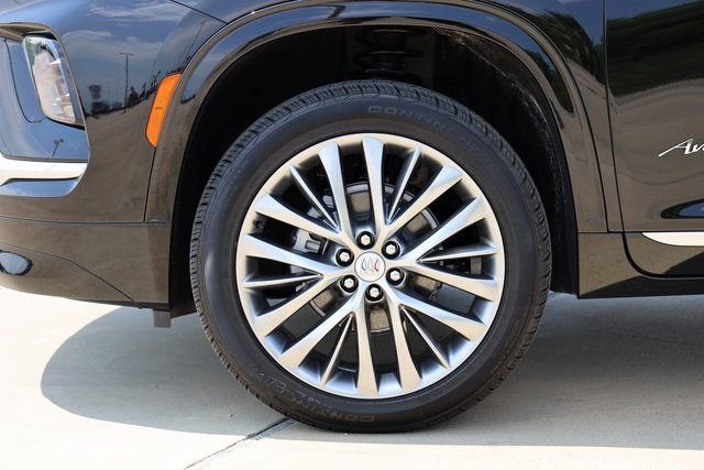 New 2026 Buick Enclave Avenir image 9