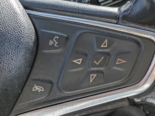 Used 2020 Chevrolet Equinox Premier FWD image 25