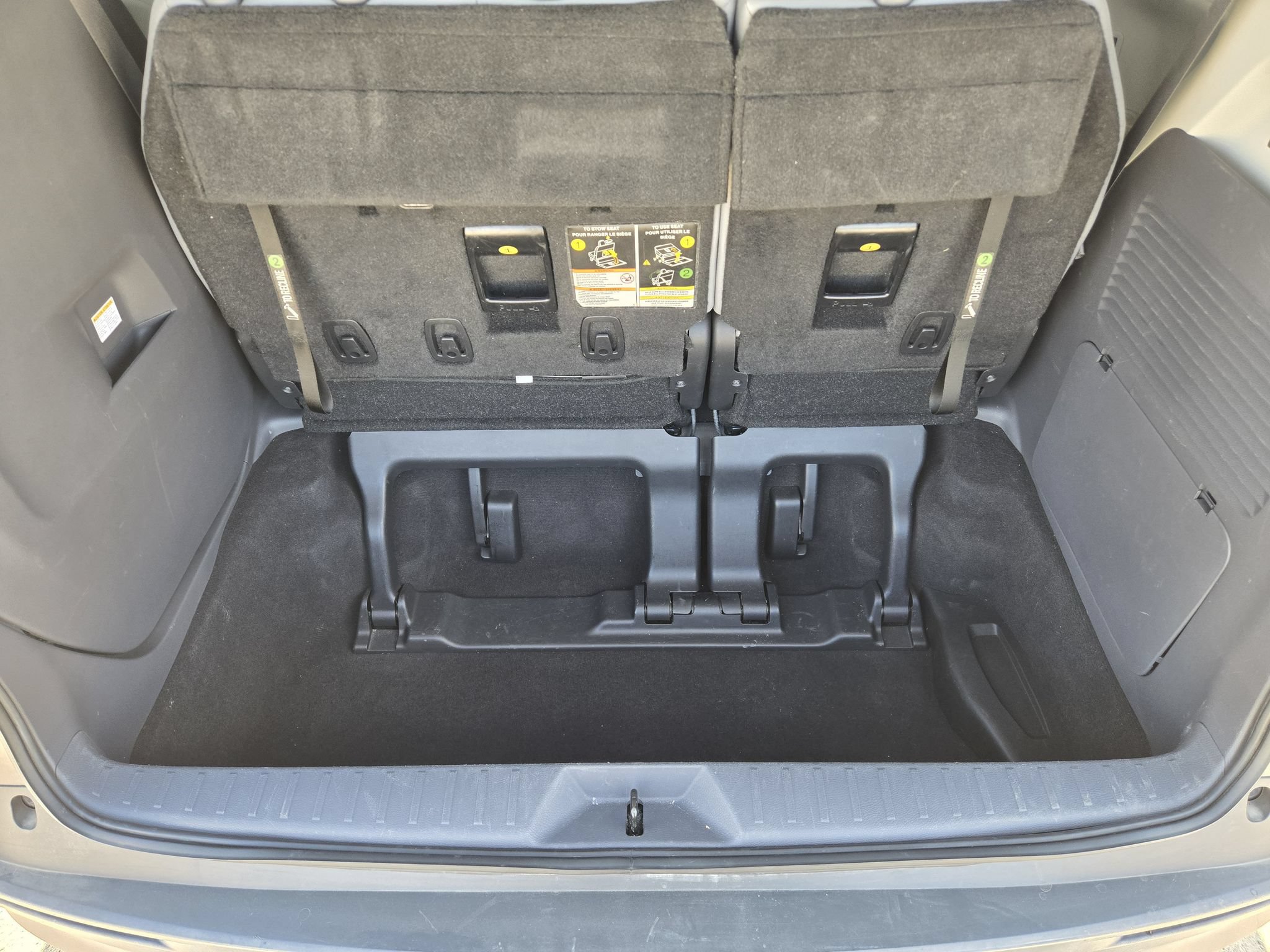 Used 2022 Toyota Sienna XLE w/ XLE Plus Package AWD/4WD image 33