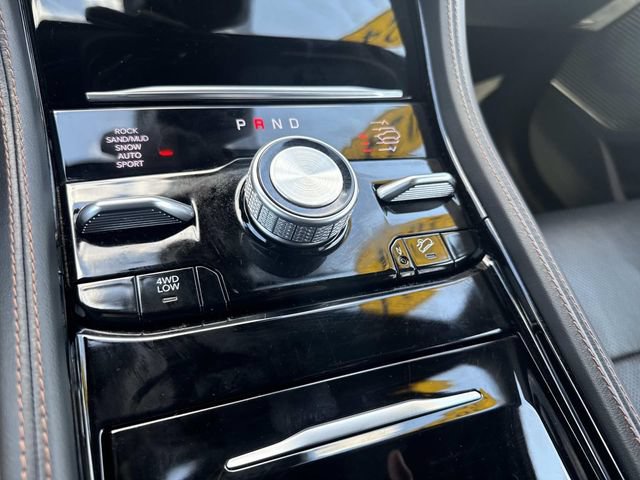 Used 2024 Jeep Grand Cherokee Summit AWD/4WD image 30