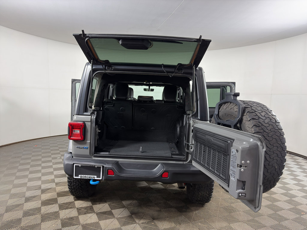 Used 2022 Jeep Wrangler Unlimited Rubicon 4xe w/ Dual Top Group image 10