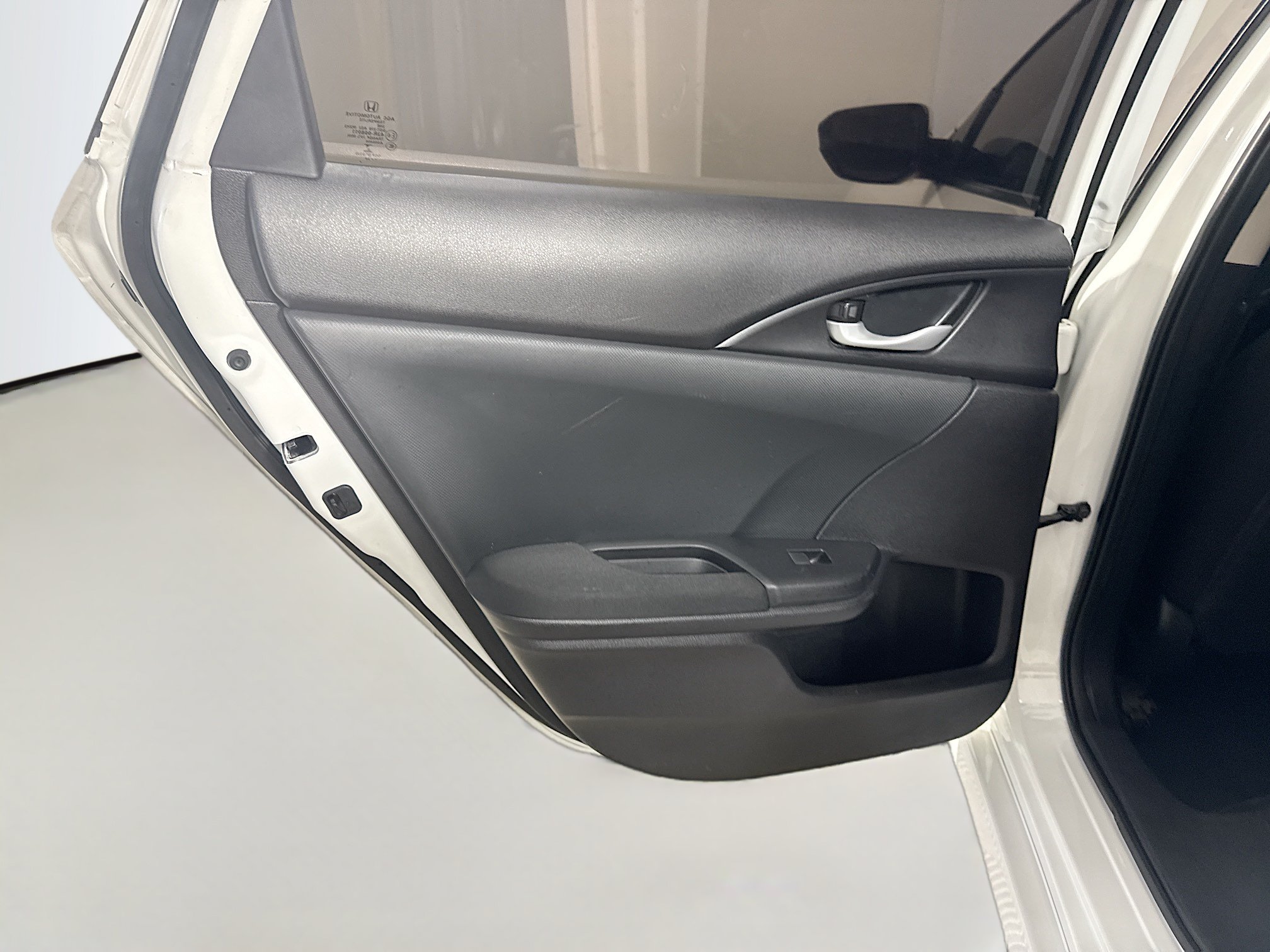 Used 2020 Honda Civic LX image 25