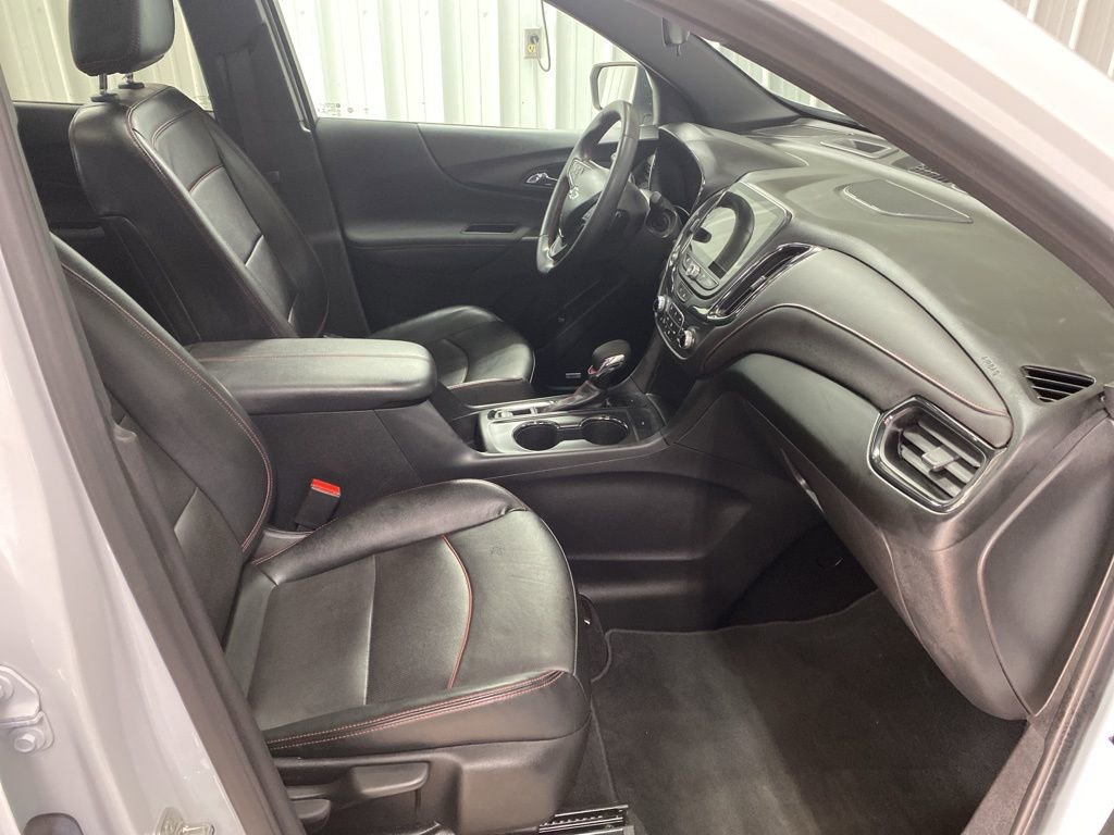 Used 2023 Chevrolet Equinox RS w/ RS Leather Package image 26