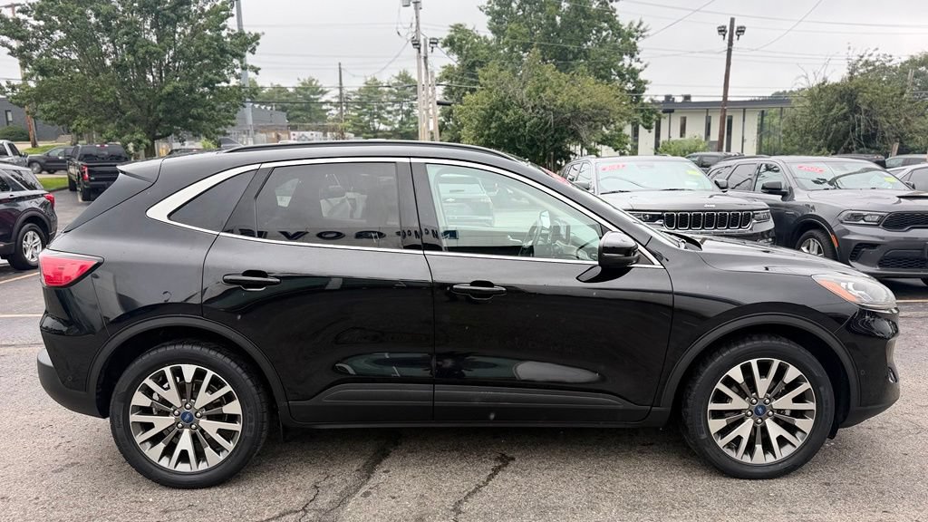 Used 2020 Ford Escape Titanium AWD/4WD image 8