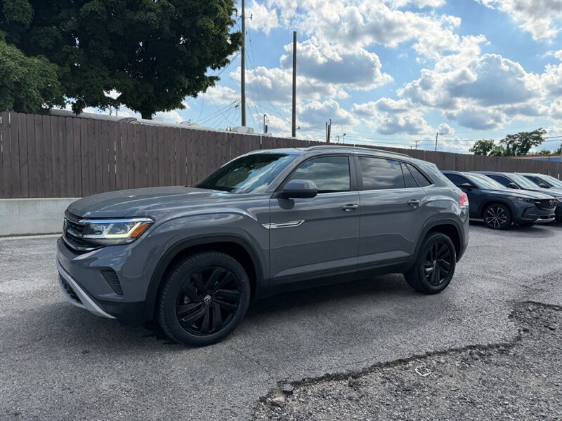 Used 2022 Volkswagen Atlas Cross Sport SE AWD/4WD image 6