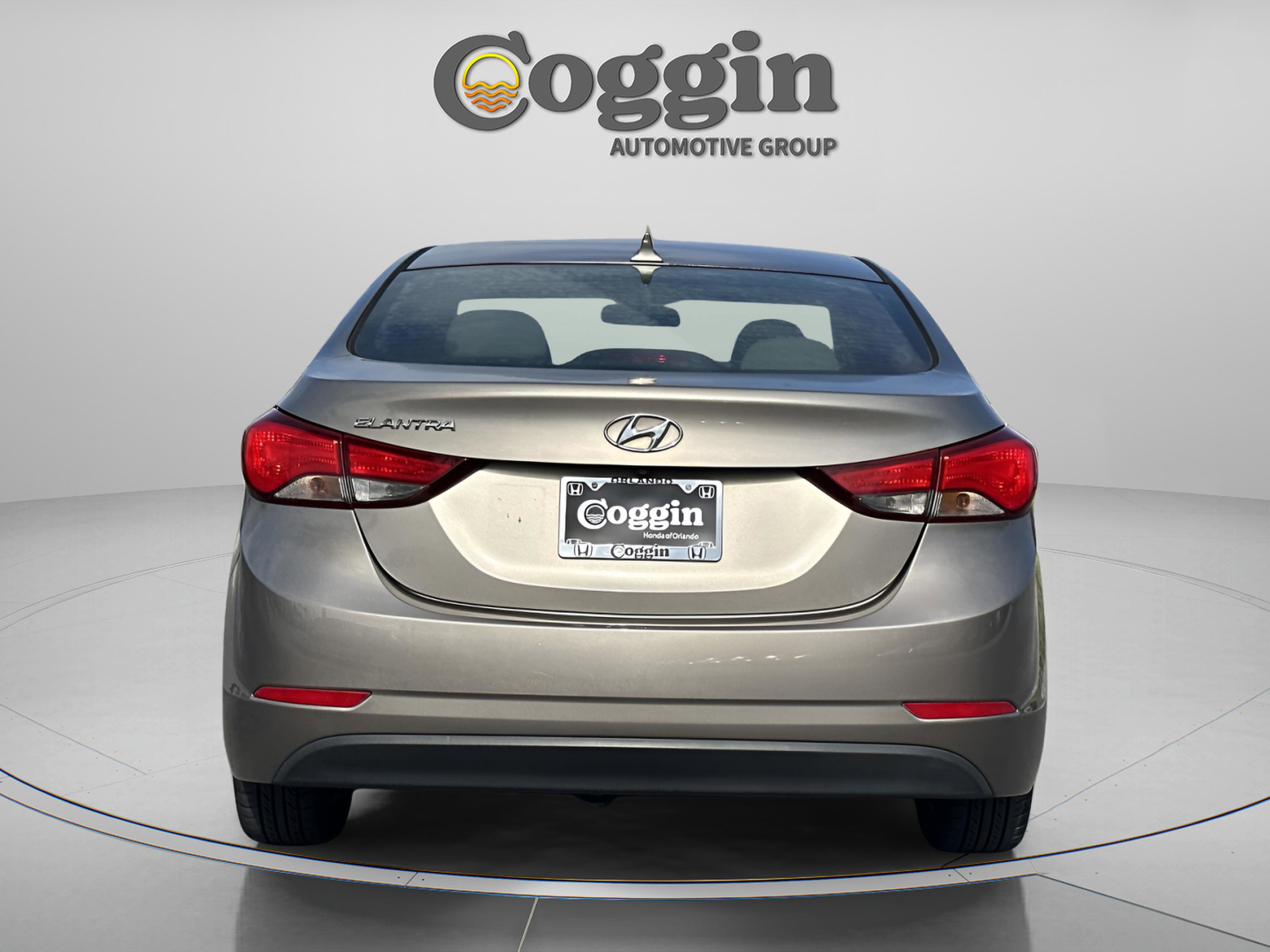 Used 2015 Hyundai Elantra SE w/ Option Group 02 image 5