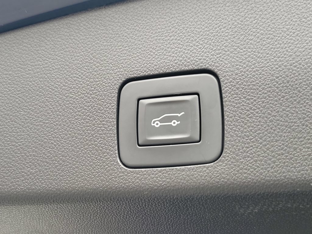 Used 2021 Buick Encore GX Select FWD image 9