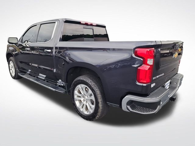 Used 2022 Chevrolet Silverado 1500 LTZ w/ LTZ Premium Package AWD/4WD image 3