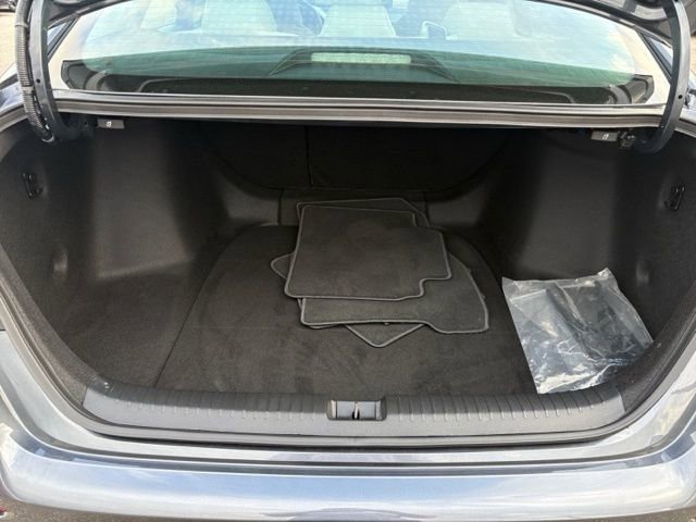 Used 2025 Honda Accord SE image 16