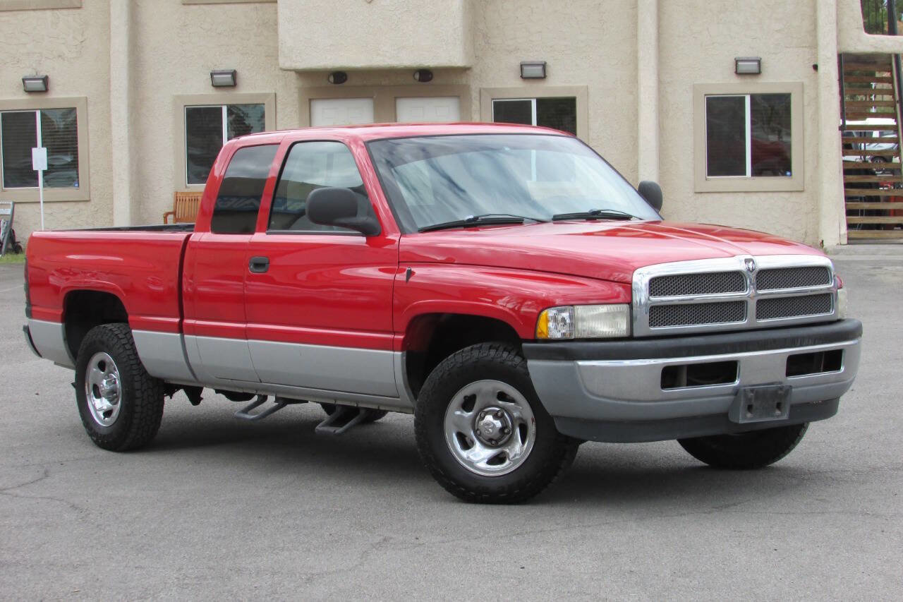 Used 2000 Dodge Ram 1500 Truck 2WD Quad Cab