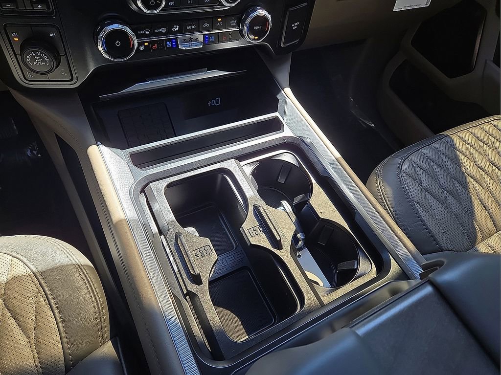 Used 2026 Ford F250 Platinum w/ Platinum Plus Package image 31