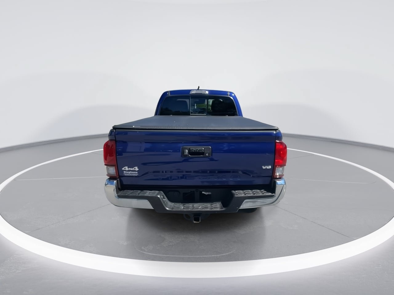 Used 2023 Toyota Tacoma SR5 AWD/4WD image 16