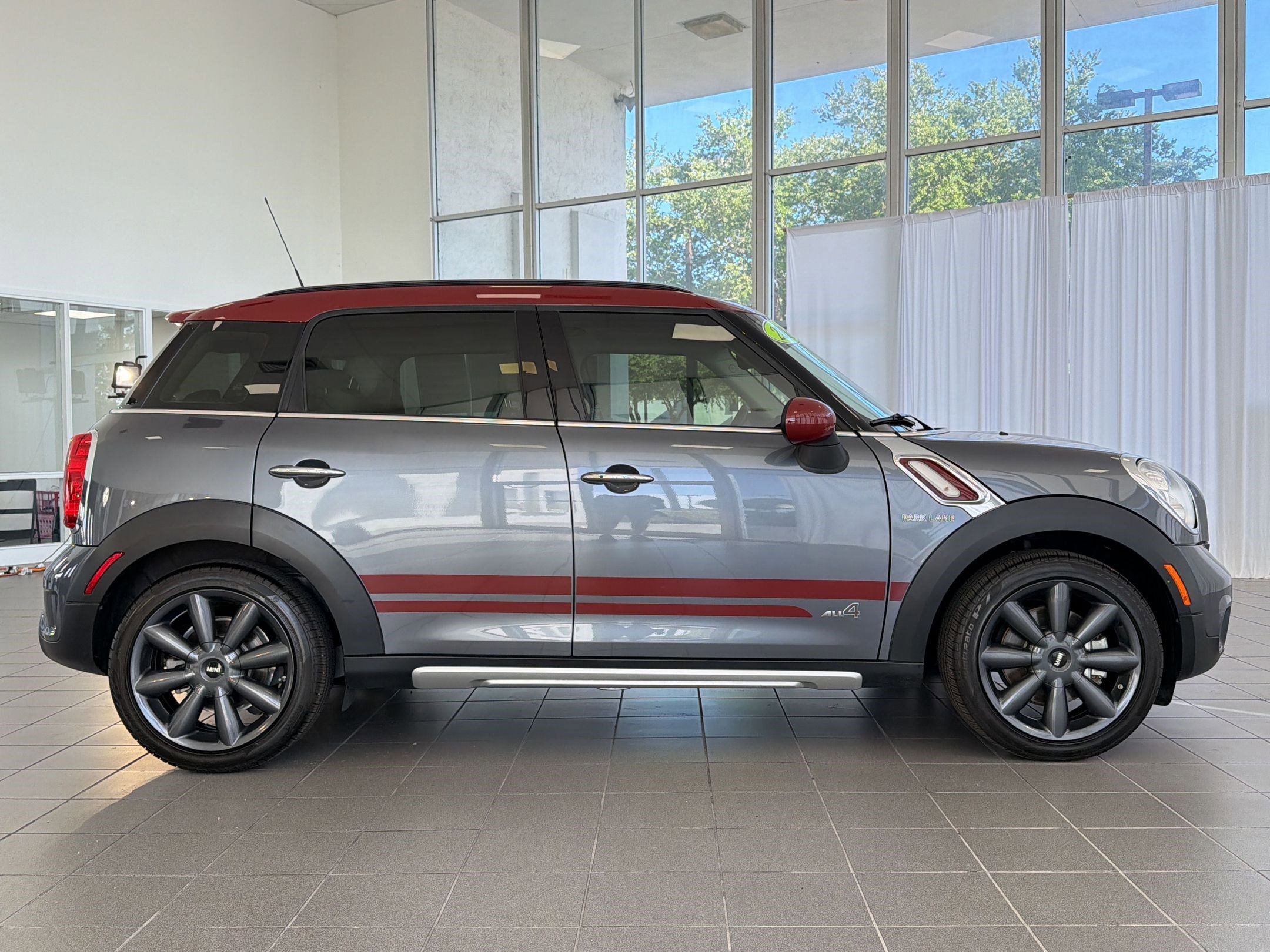 Used 2016 MINI Cooper Countryman S image 8