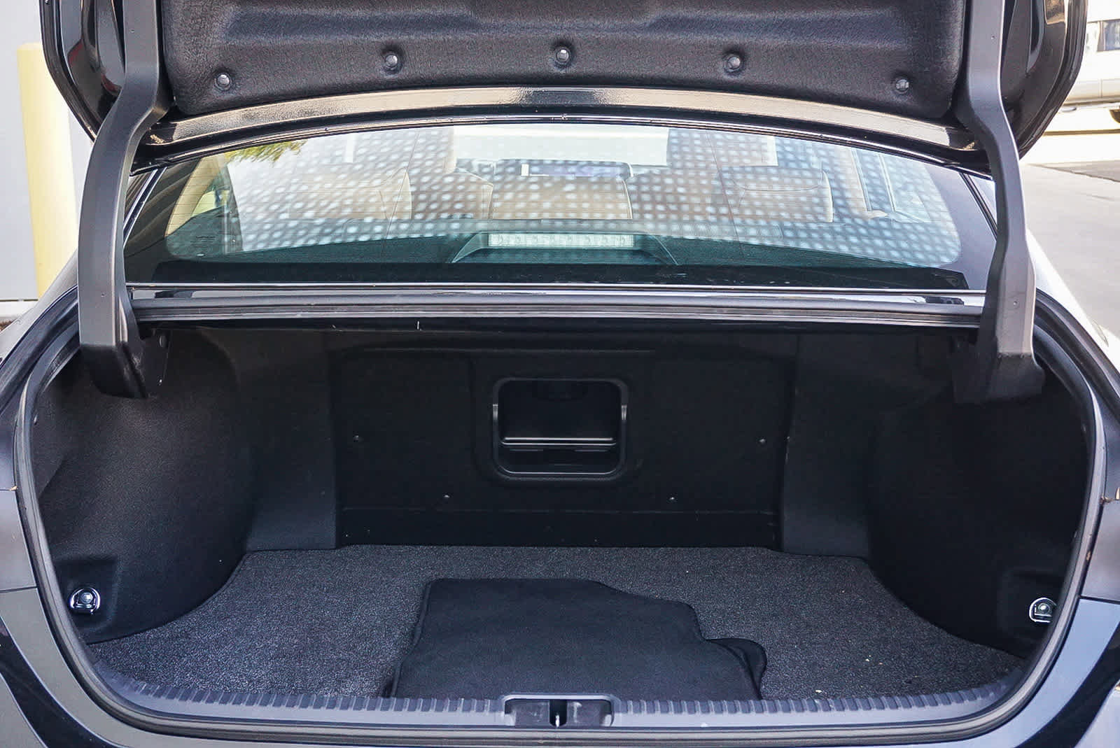 Certified 2025 Lexus ES 300h FWD image 27