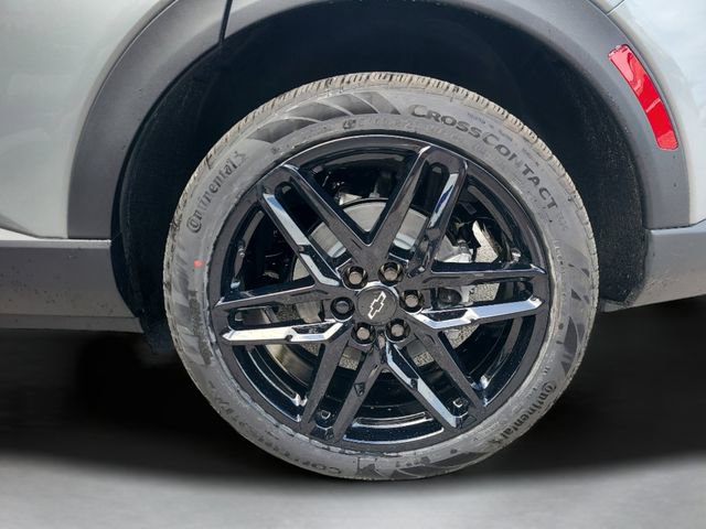 New 2026 Chevrolet Equinox EV LT image 12