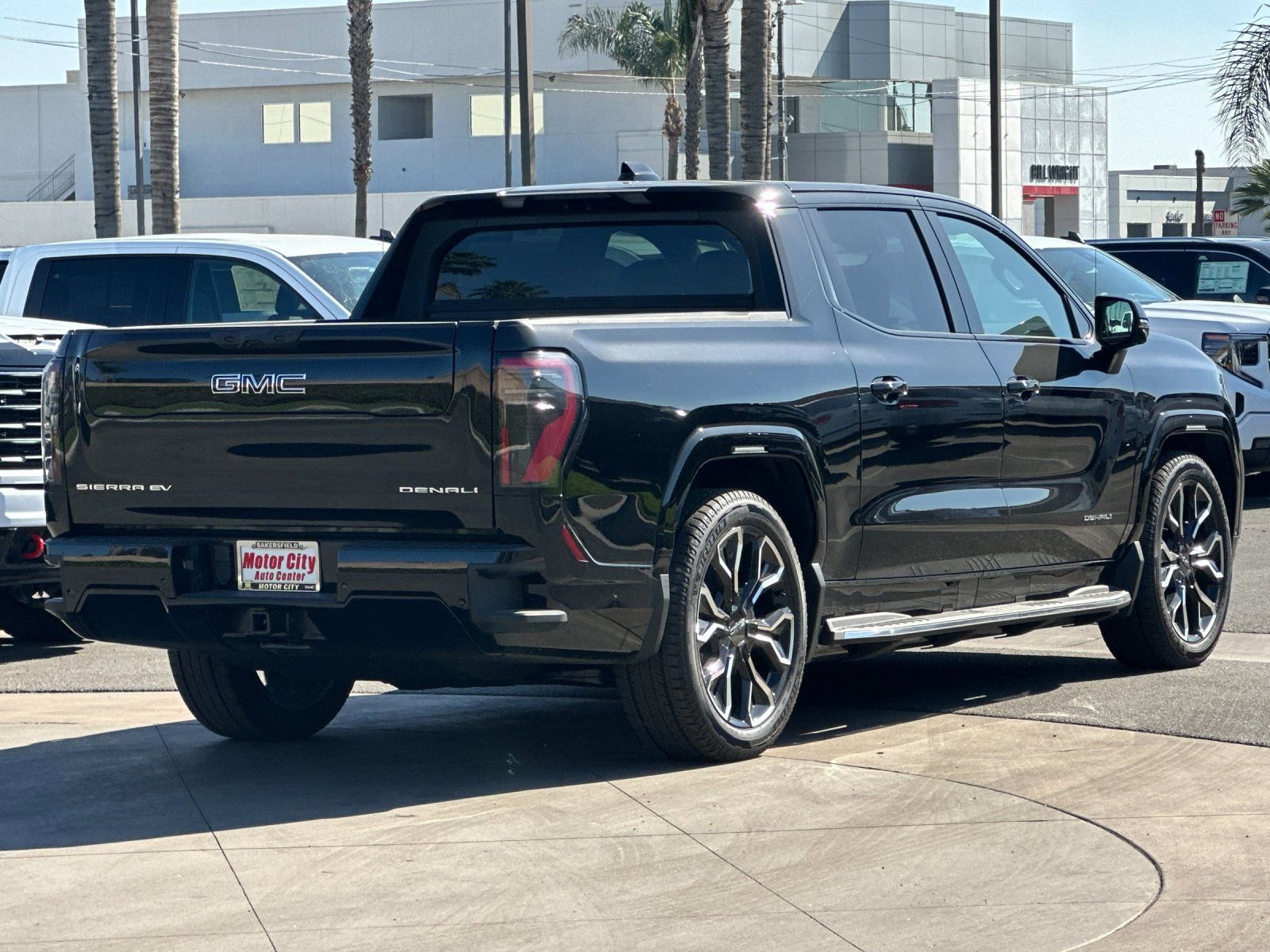 New 2025 GMC Sierra EV Denali image 4