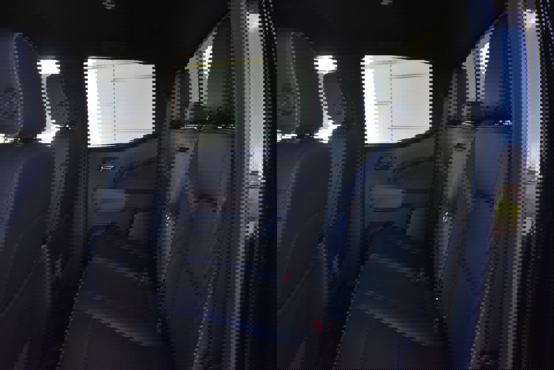 New 2026 GMC Canyon Denali w/ LPO, Denali Black Edition image 18