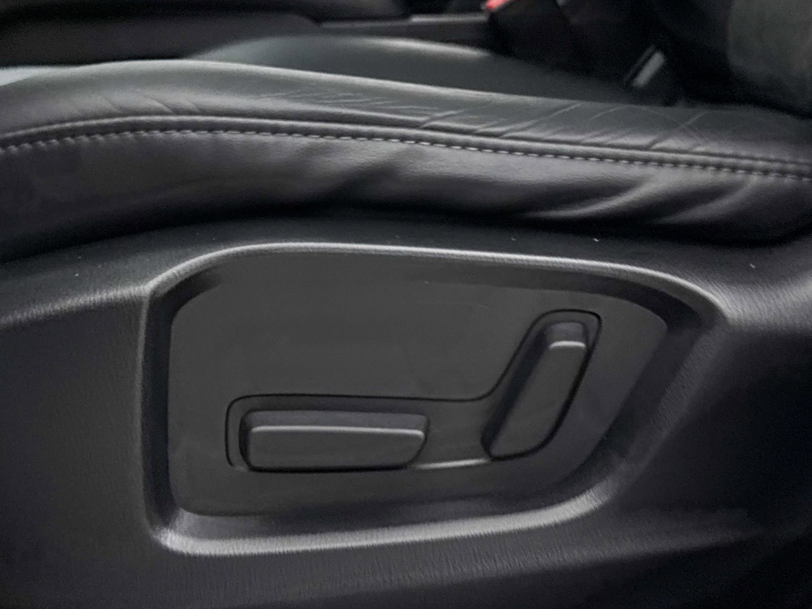 Used 2018 MAZDA CX-5 Touring w/ Preferred Equipment Package image 28