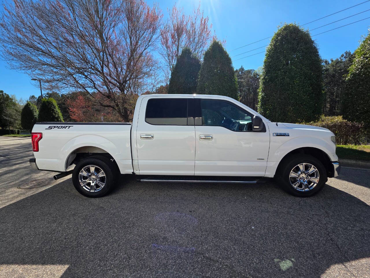 Used 2015 Ford F150 XLT w/ Equipment Group 301A Mid image 7