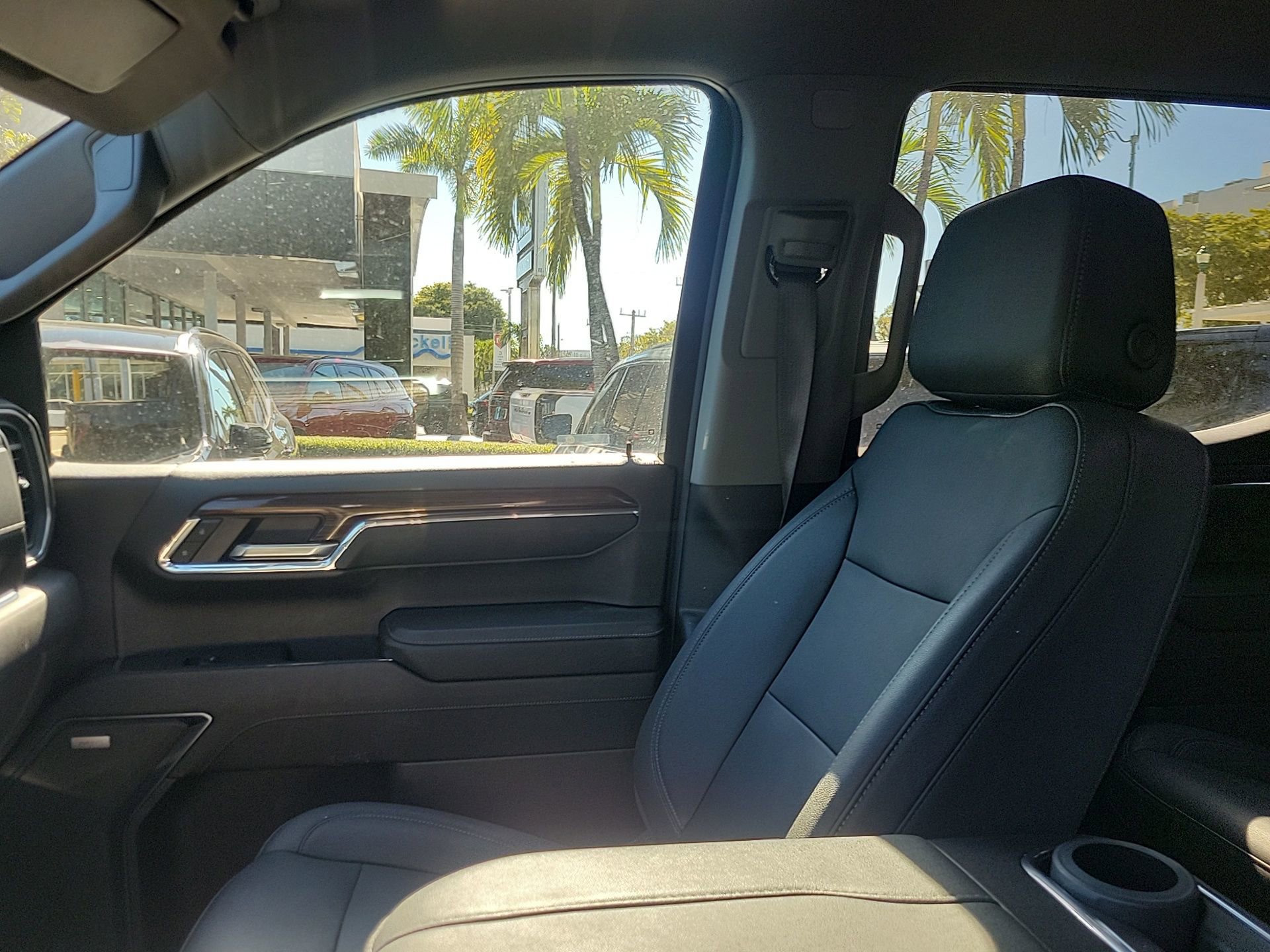 Used 2024 Chevrolet Silverado 1500 LT Trail Boss w/ LT Trail Boss Premium Package image 24