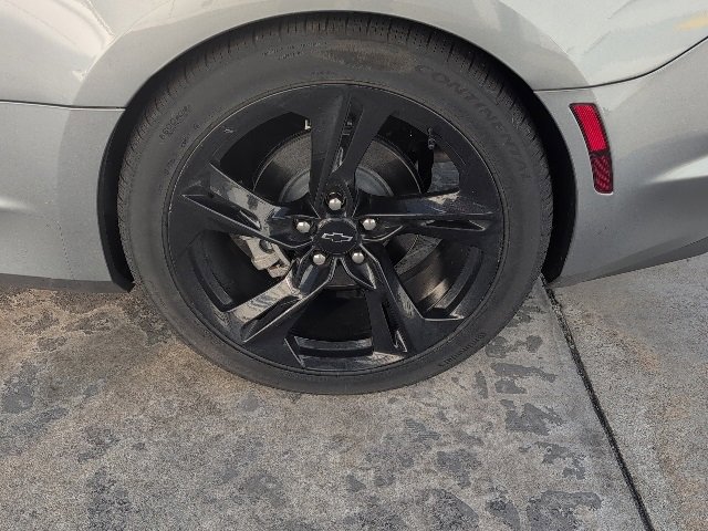 Used 2024 Chevrolet Camaro LT image 11