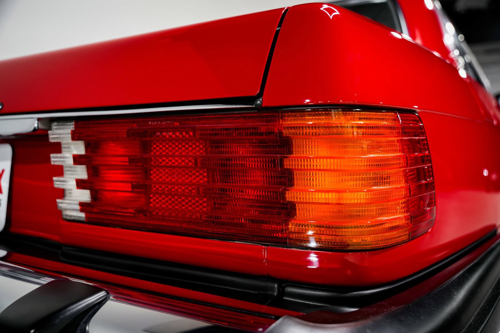 Used 1987 Mercedes-Benz 560 SL image 33