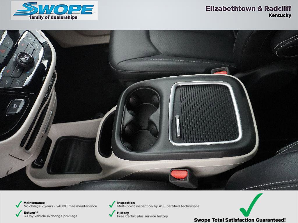 Certified 2024 Chrysler Pacifica Touring-L image 25