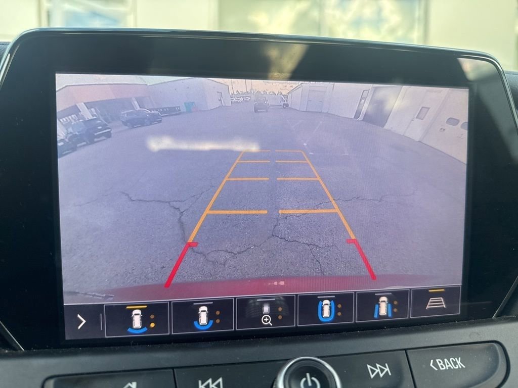 Used 2019 Chevrolet Blazer LT w/ Sun and Wheels Package FWD image 32