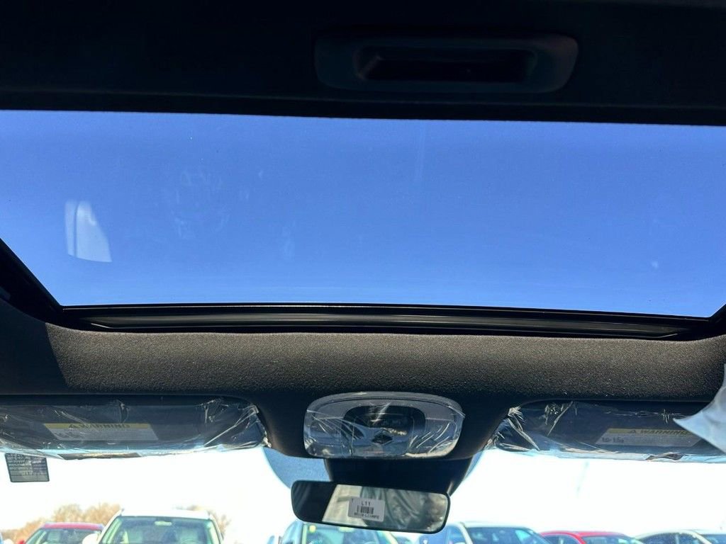 New 2026 Hyundai Elantra Limited w/ Cargo Package image 5