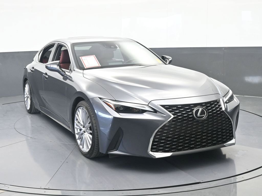 Used 2025 Lexus IS 300 w/ Premium Package image 9