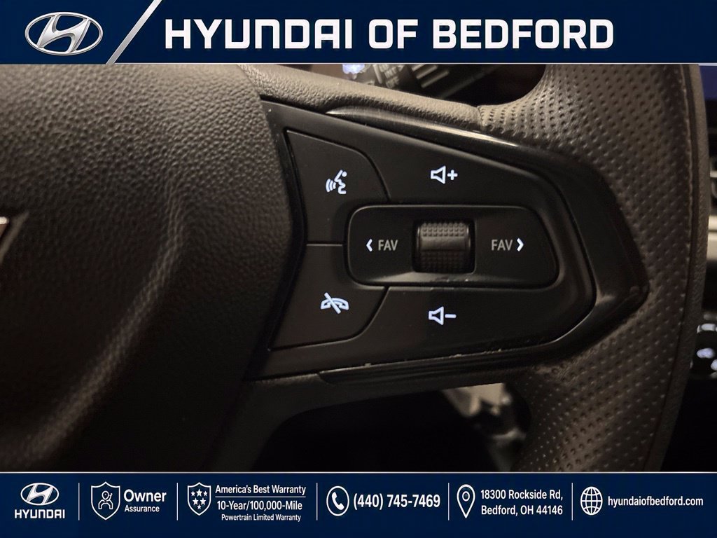Used 2024 Chevrolet Trax LS w/ LS Convenience Package FWD image 19