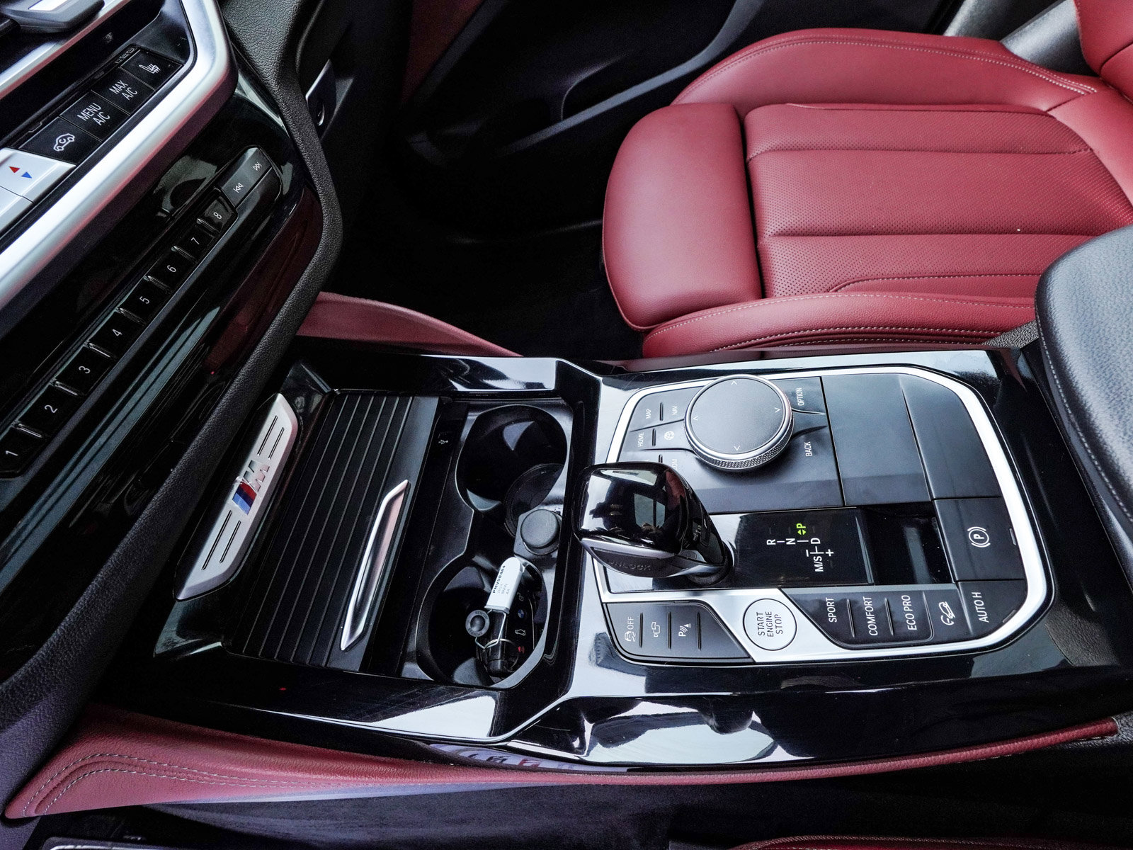 Used 2024 BMW X4 M40i image 25