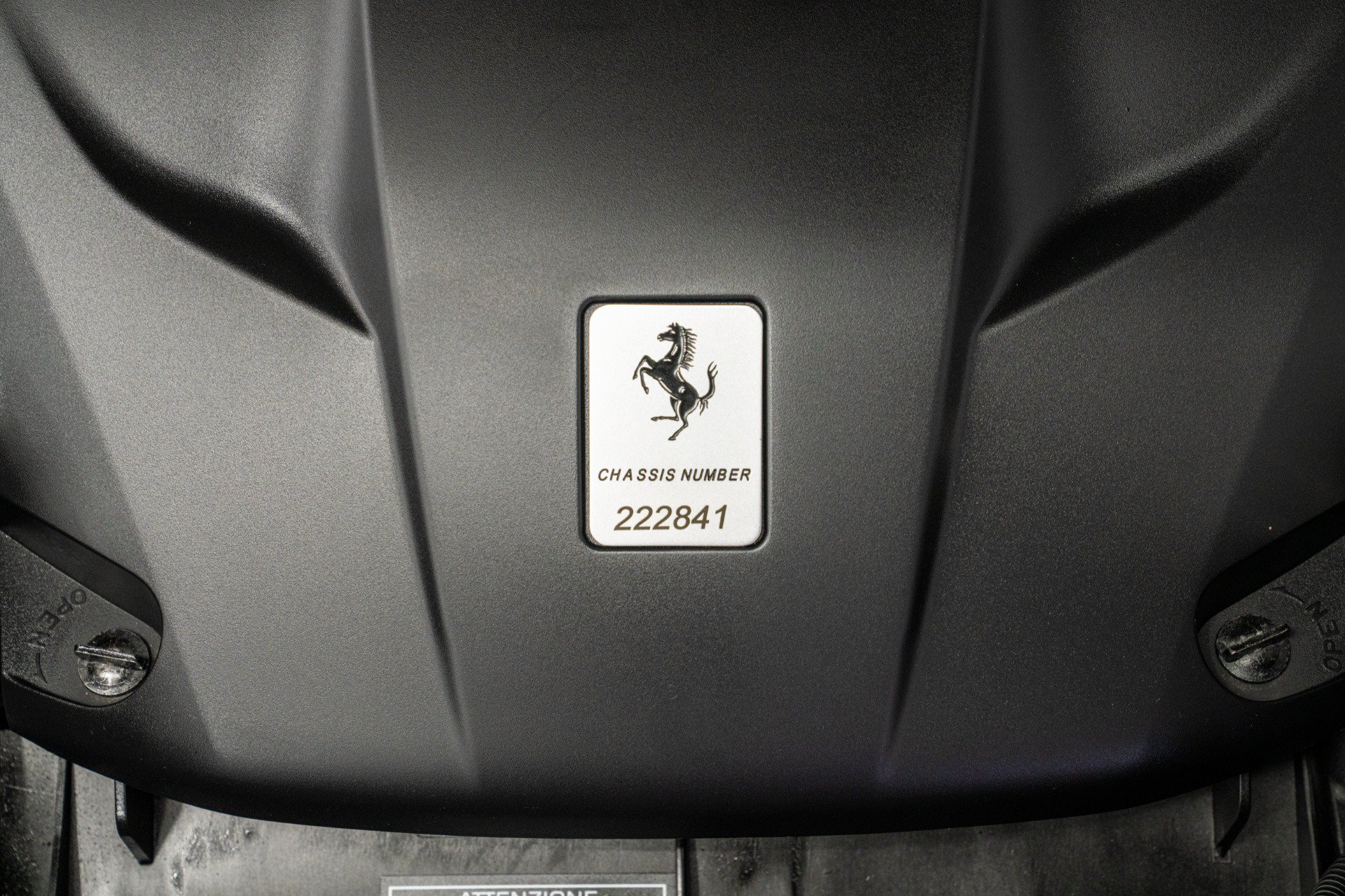 Used 2017 Ferrari California T RWD image 49