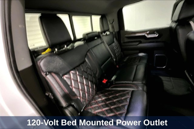 Used 2023 Chevrolet Silverado 1500 RST w/ Convenience Package II AWD/4WD image 35