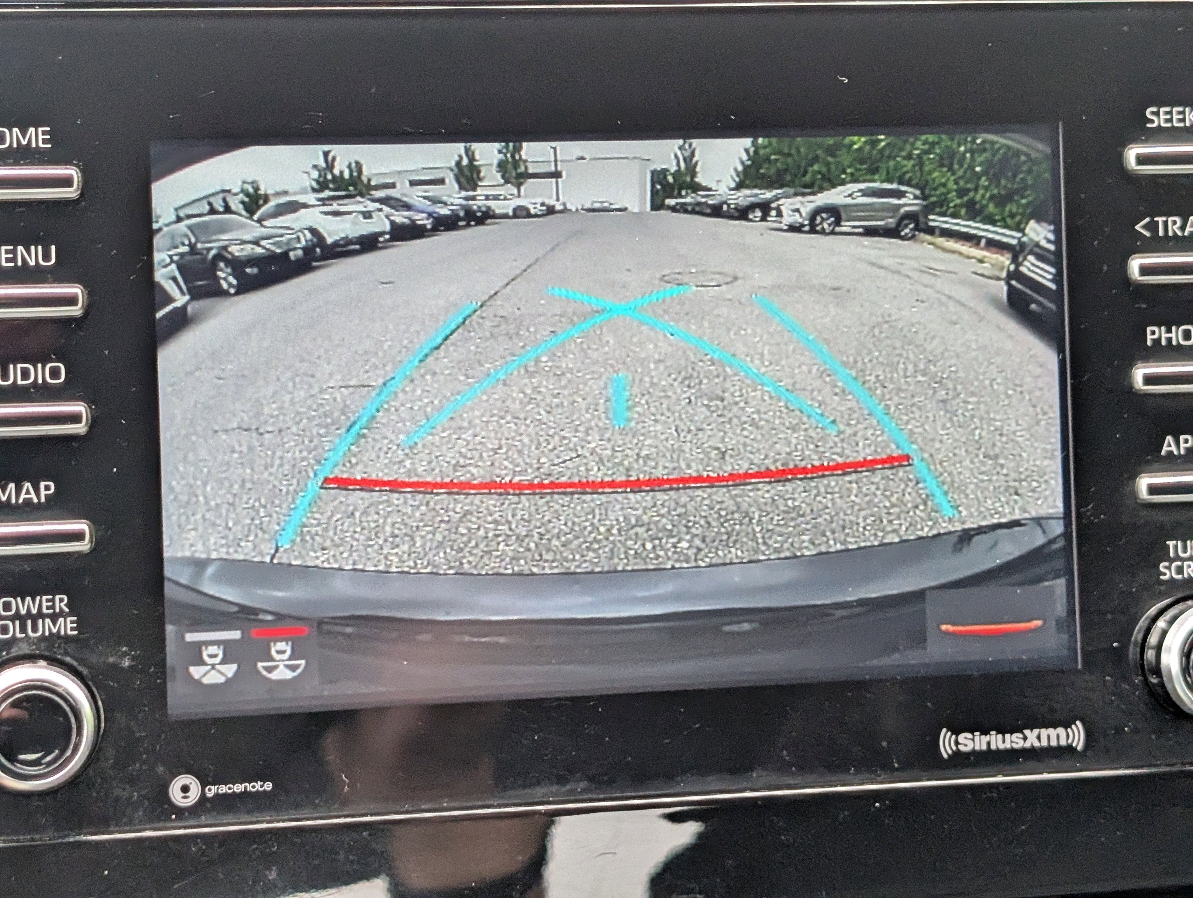 Used 2021 Toyota Camry SE image 25