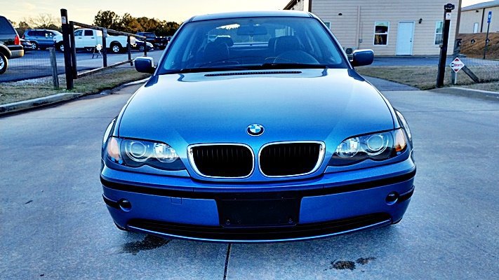 Used 2002 BMW 325i Sedan image 10