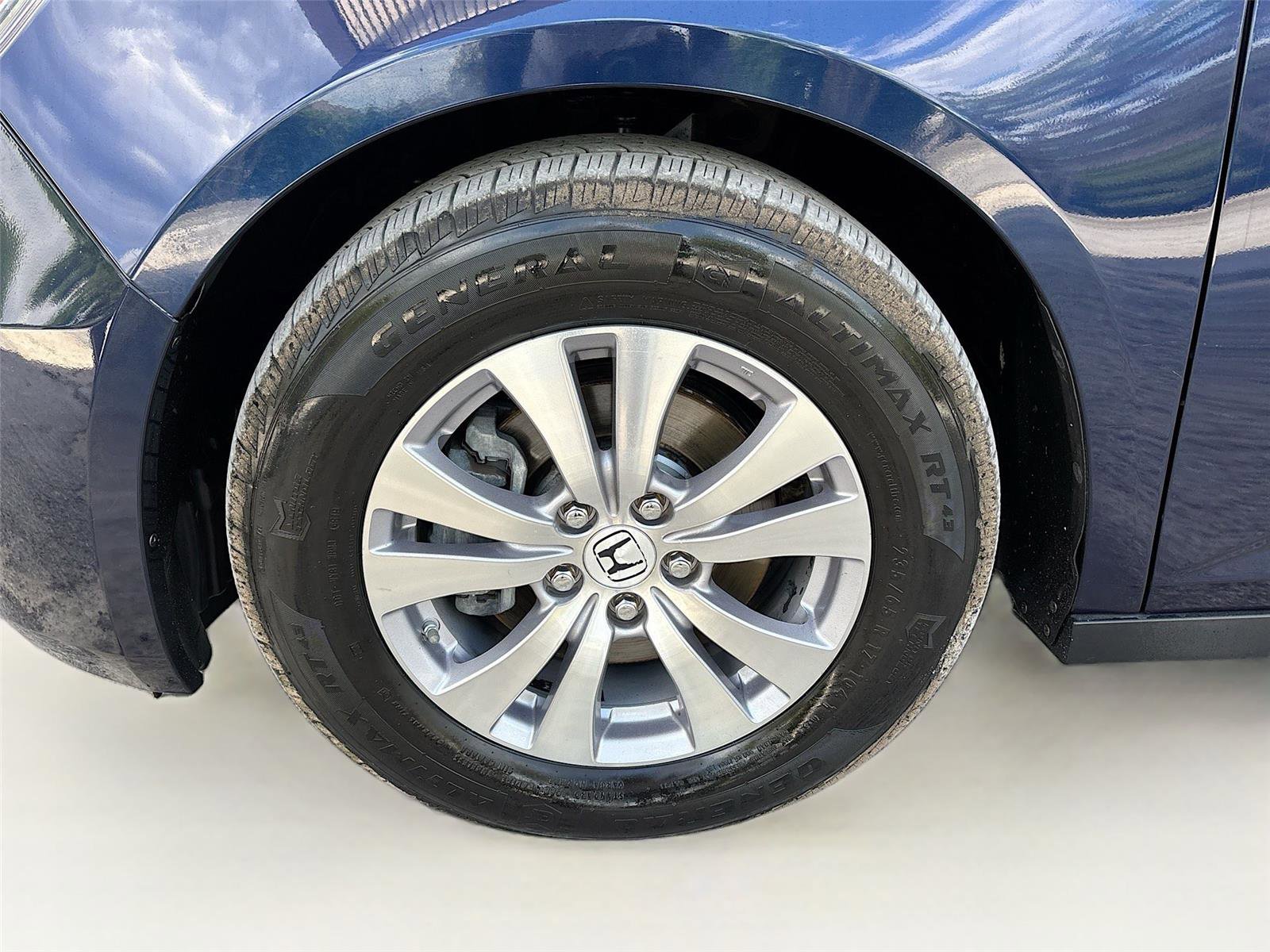 Used 2015 Honda Odyssey EX-L image 33