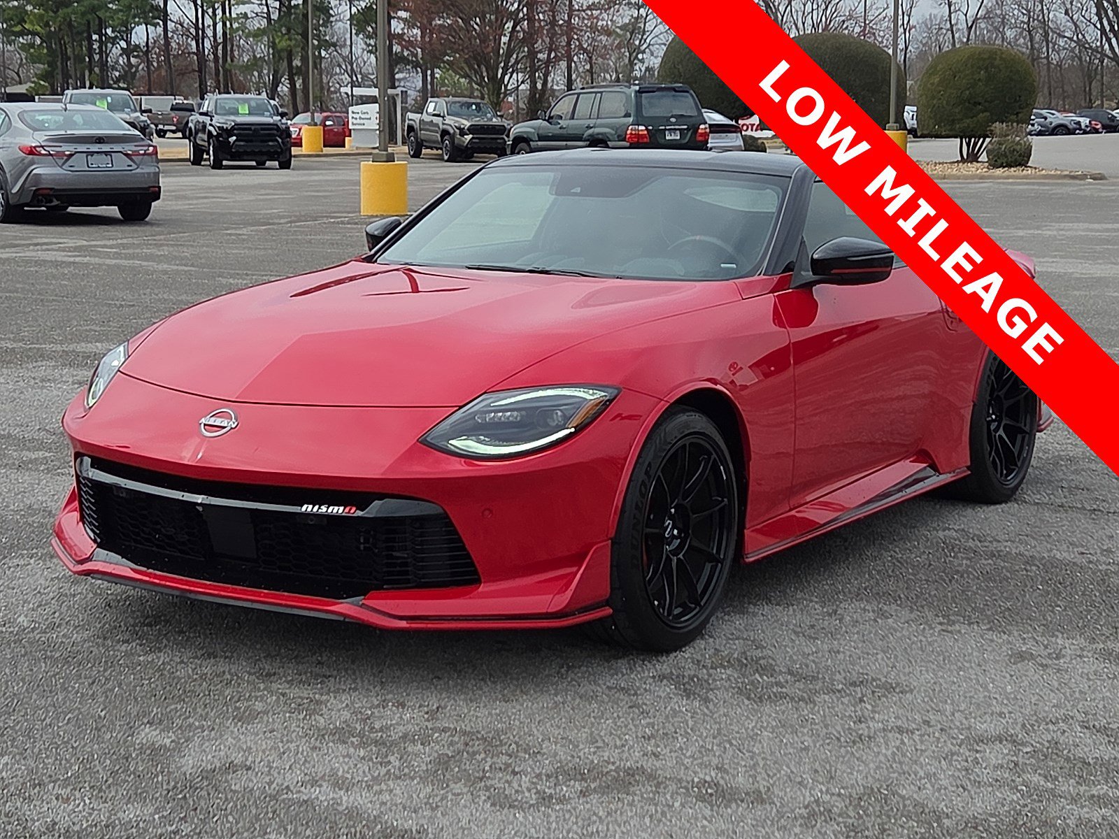 Used 2025 Nissan Z NISMO w/ Floor Mat Package image 2