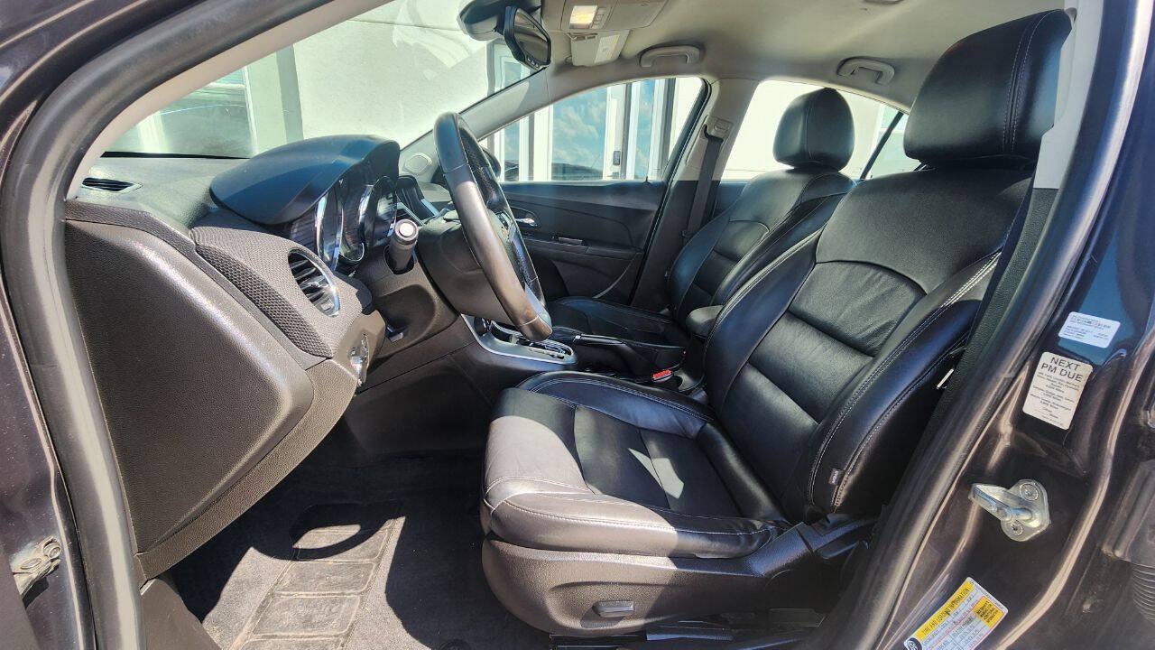 Used 2016 Chevrolet Cruze LTZ FWD image 10
