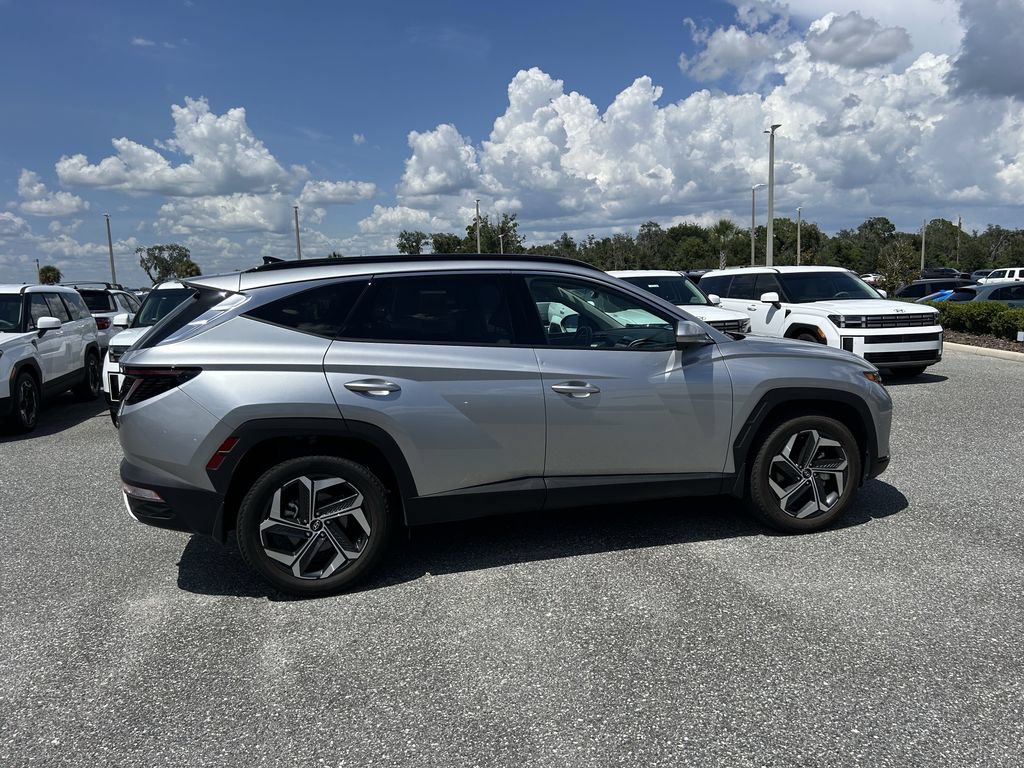 Certified 2023 Hyundai Tucson Limited AWD/4WD image 4