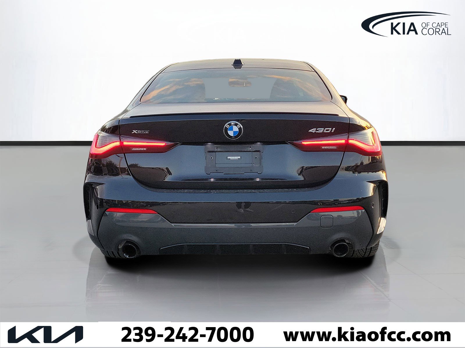 Used 2024 BMW 430i xDrive Coupe w/ M Sport Package image 2