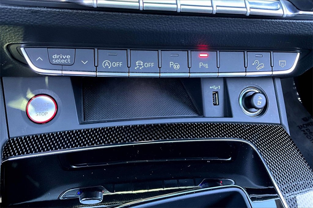 Used 2024 Audi SQ5 Prestige image 15