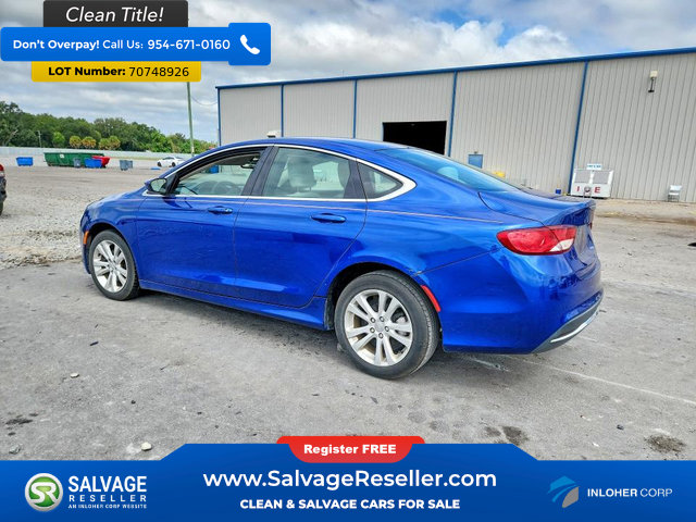 Used 2015 Chrysler 200 Limited FWD image 3